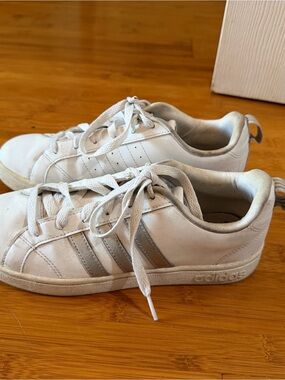 adidas White Sneakers with Silver Stripes